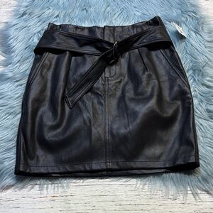 NWT Bar III Black Faux Leather Tie-Belt Mini Skirt sz 0
